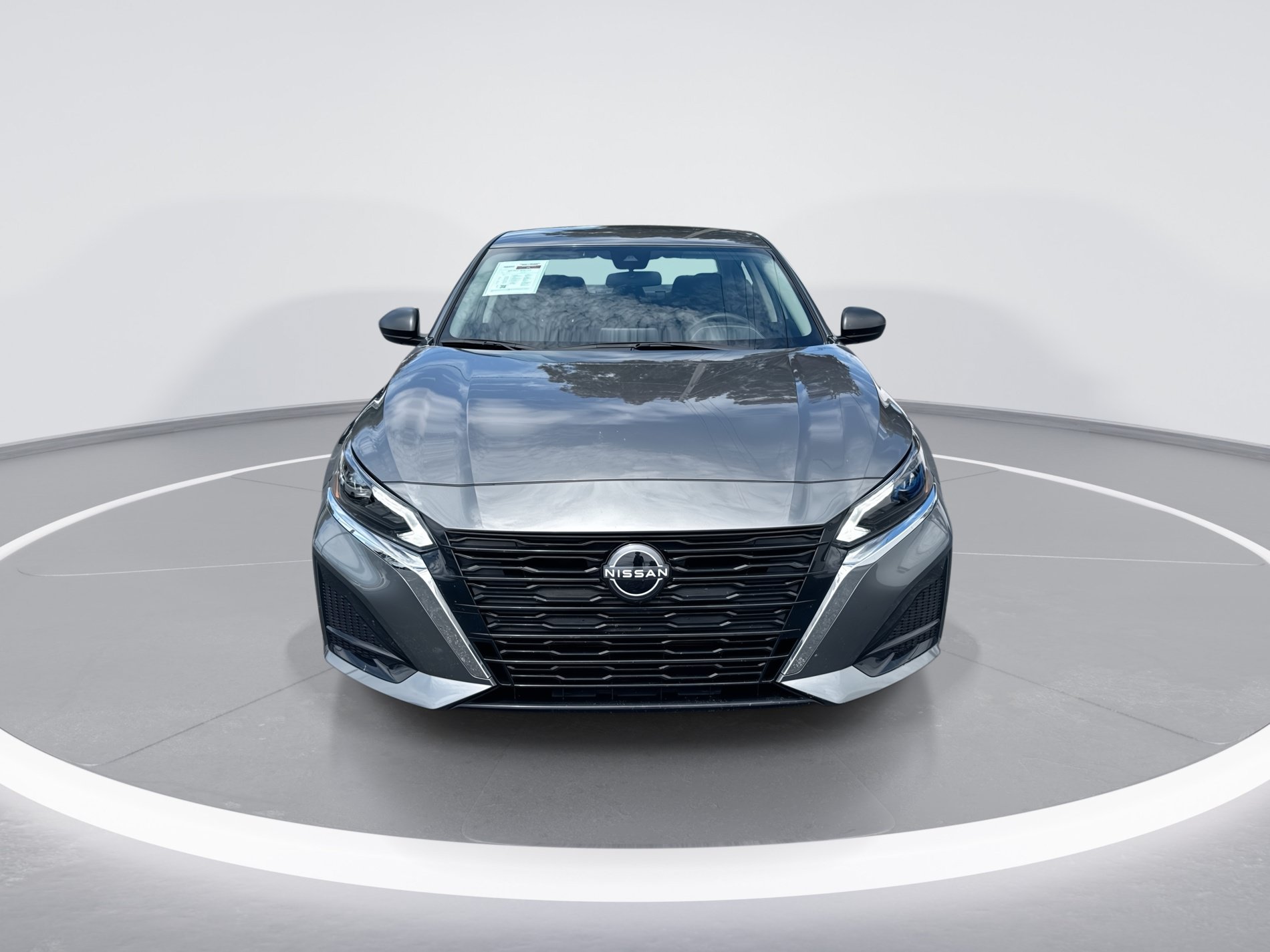 Certified 2025 Nissan Altima 2.5 S FWD image 9