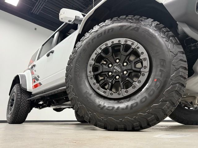 New 2025 Ford Bronco Raptor image 2