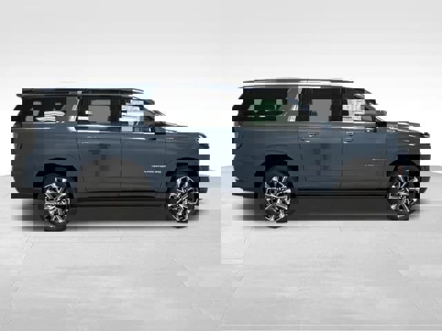 New 2026 Chevrolet Suburban High Country AWD/4WD image 19