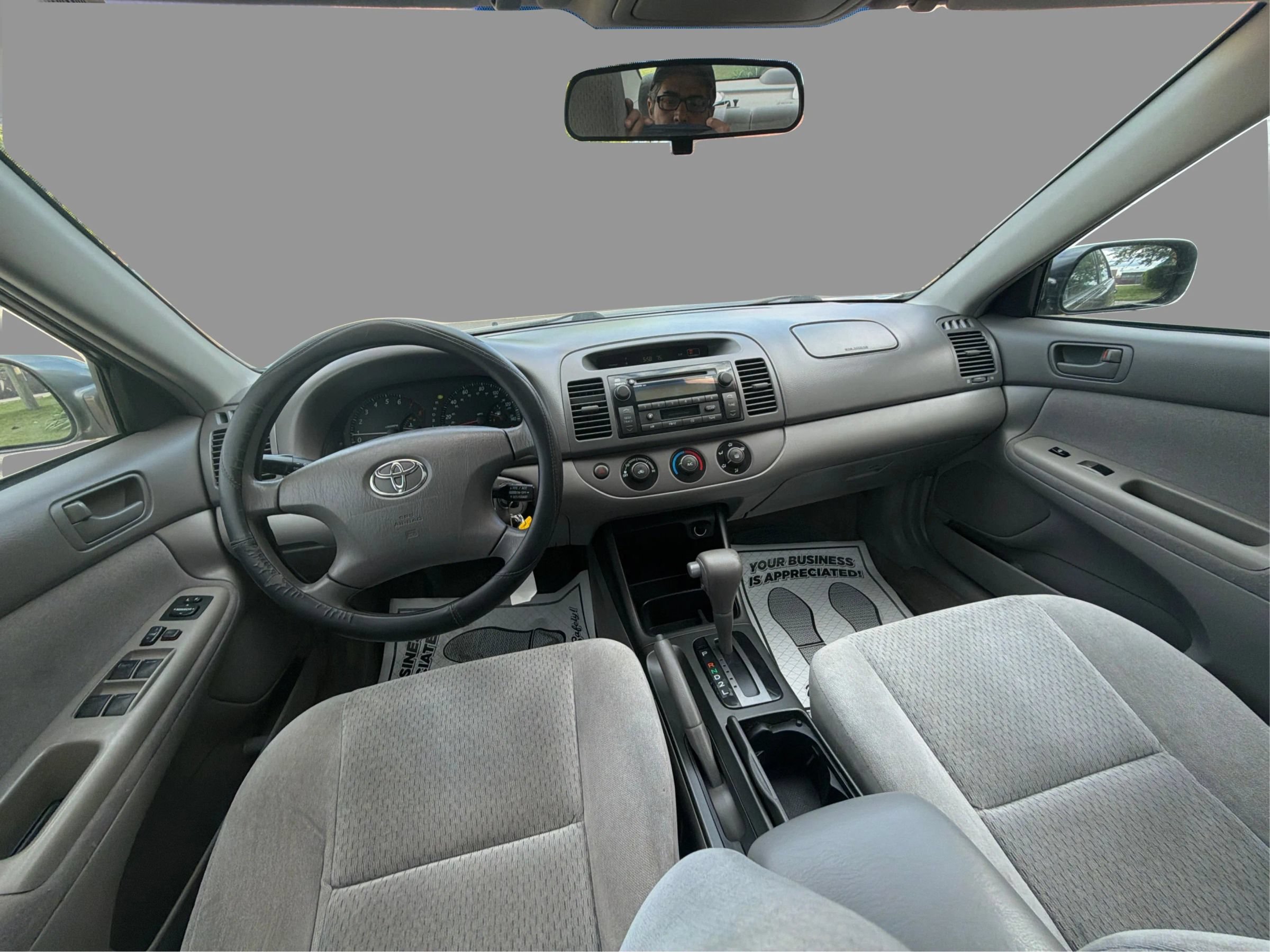 Used 2004 Toyota Camry FWD image 28