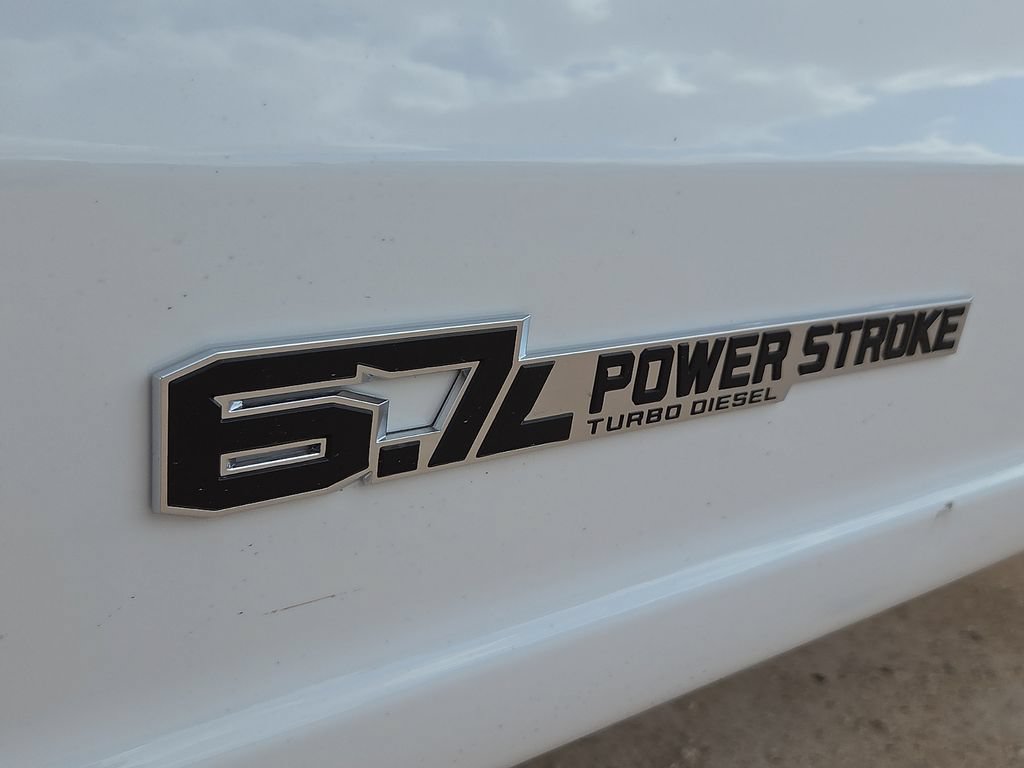 New 2026 Ford F350 XL w/ XL Chrome Package AWD/4WD image 14