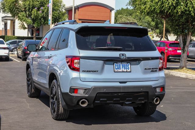 Used 2024 Honda Passport Black Edition image 12