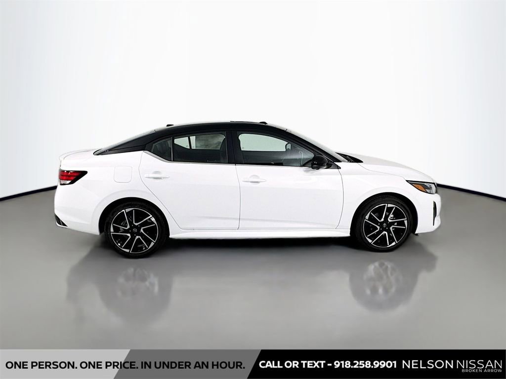 New 2025 Nissan Sentra SR w/ SR Premium Package image 4
