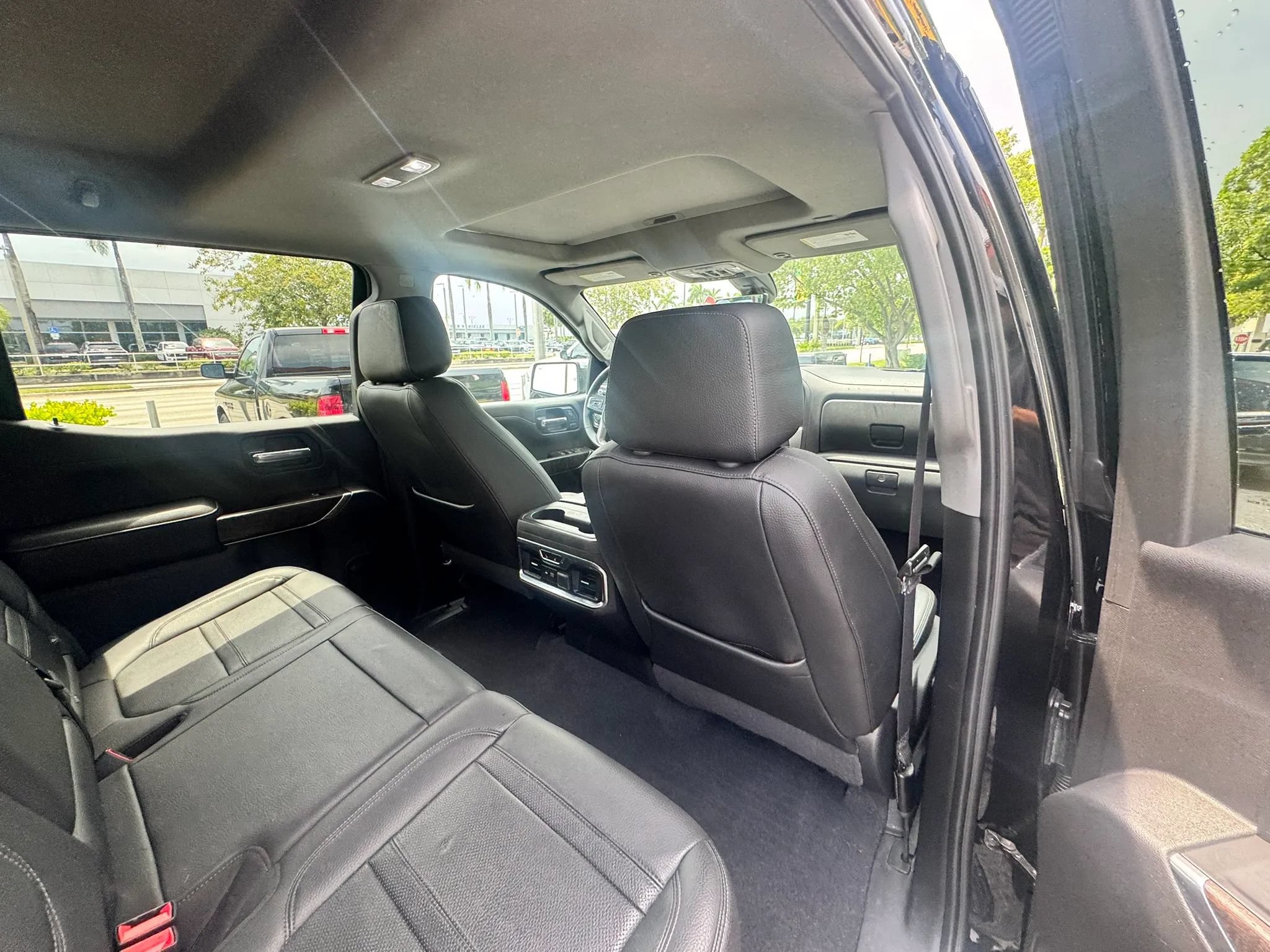 Used 2020 GMC Sierra 1500 Denali w/ Technology Package AWD/4WD image 23