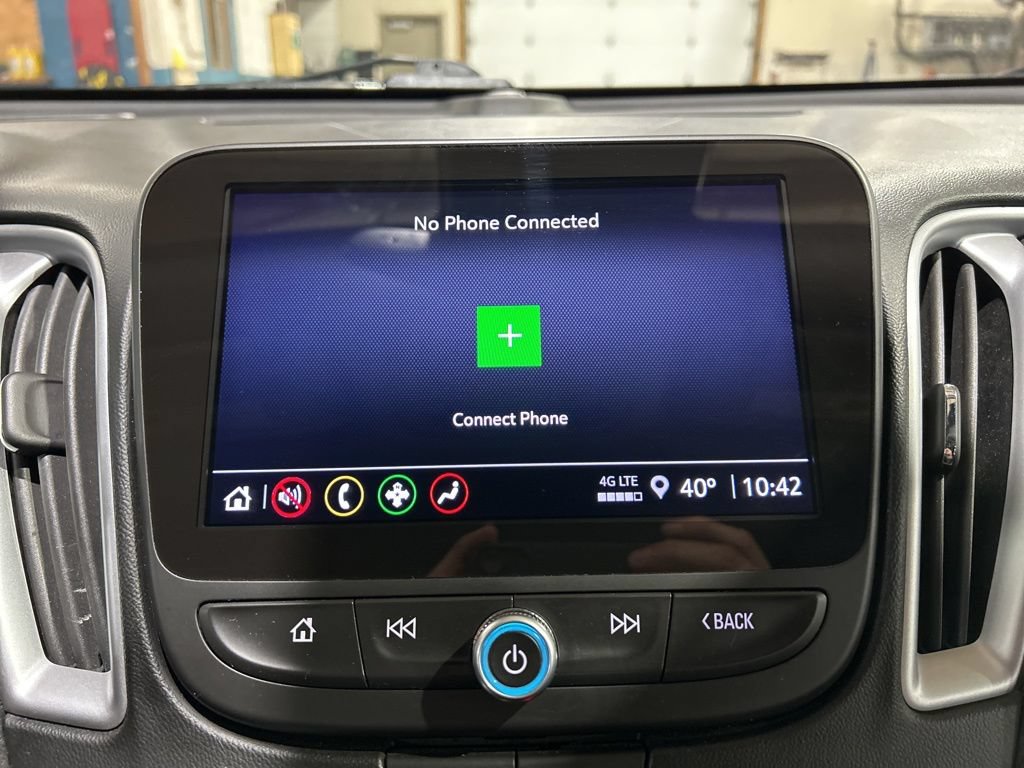 Used 2023 Chevrolet Malibu LT FWD image 29