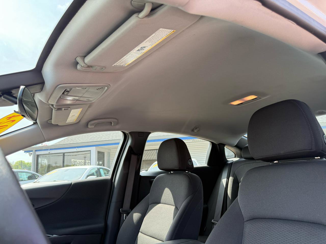 Used 2025 Chevrolet Malibu LT FWD image 16