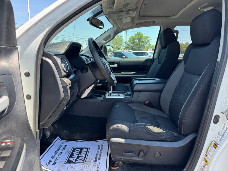 Used 2014 Toyota Tundra SR5 AWD/4WD image 15