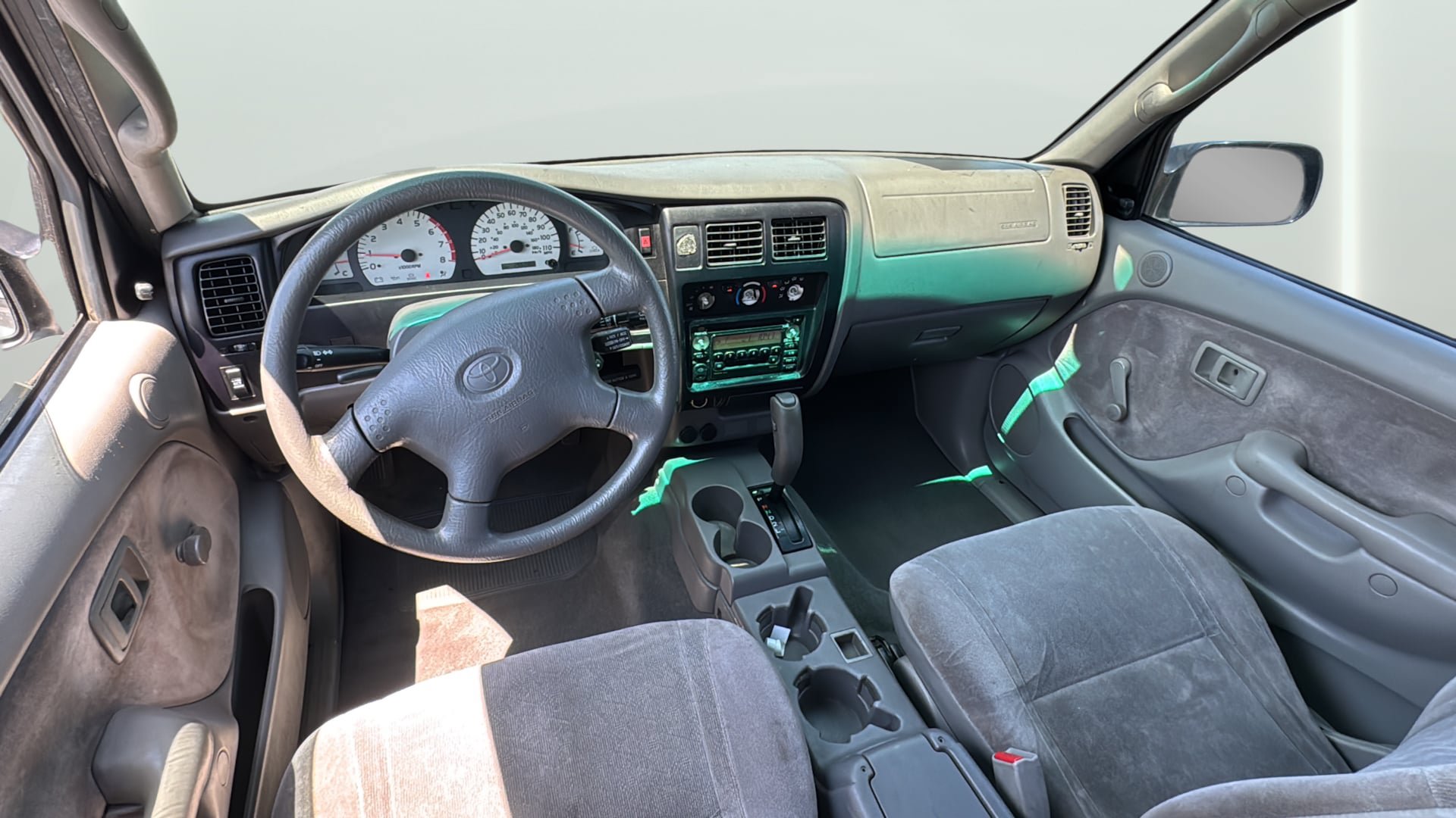 Used 2002 Toyota Tacoma PreRunner w/ SR5 Pkg w/ Chrome Pkg RWD image 14