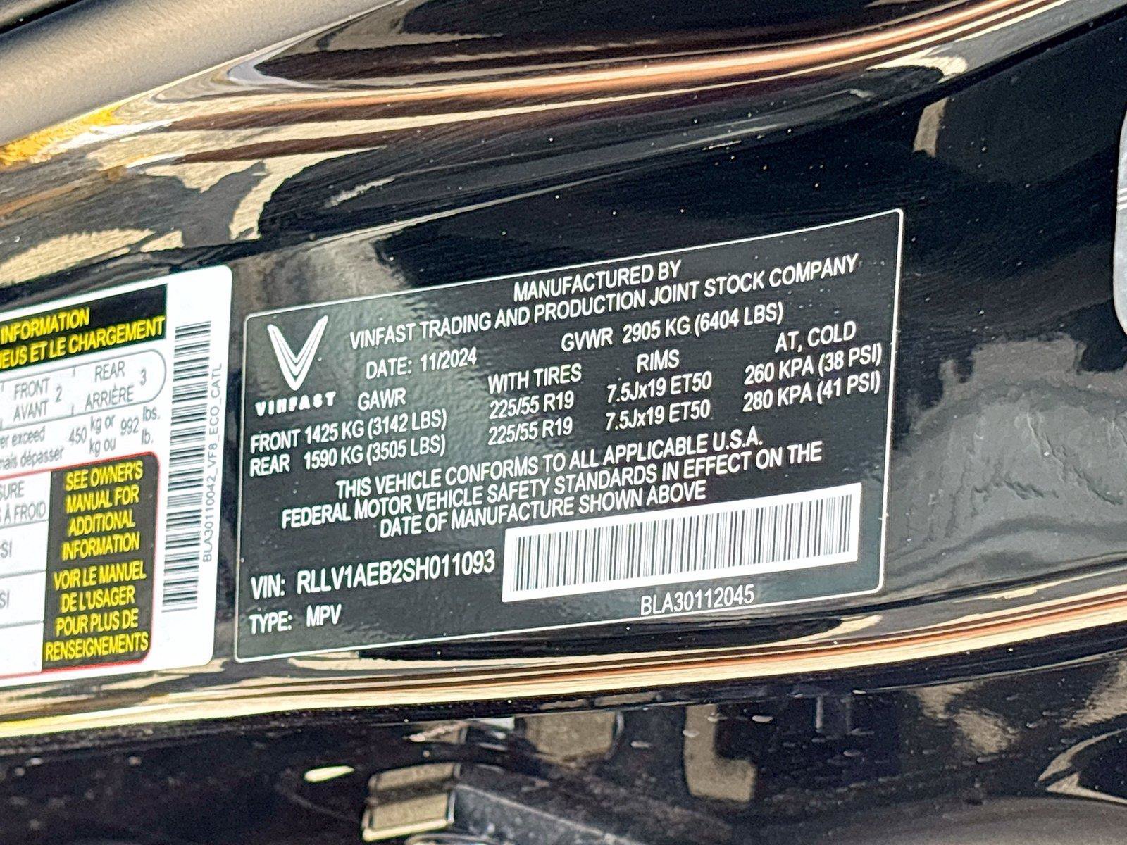 New 2025 VinFast VF 8 Eco AWD/4WD image 31