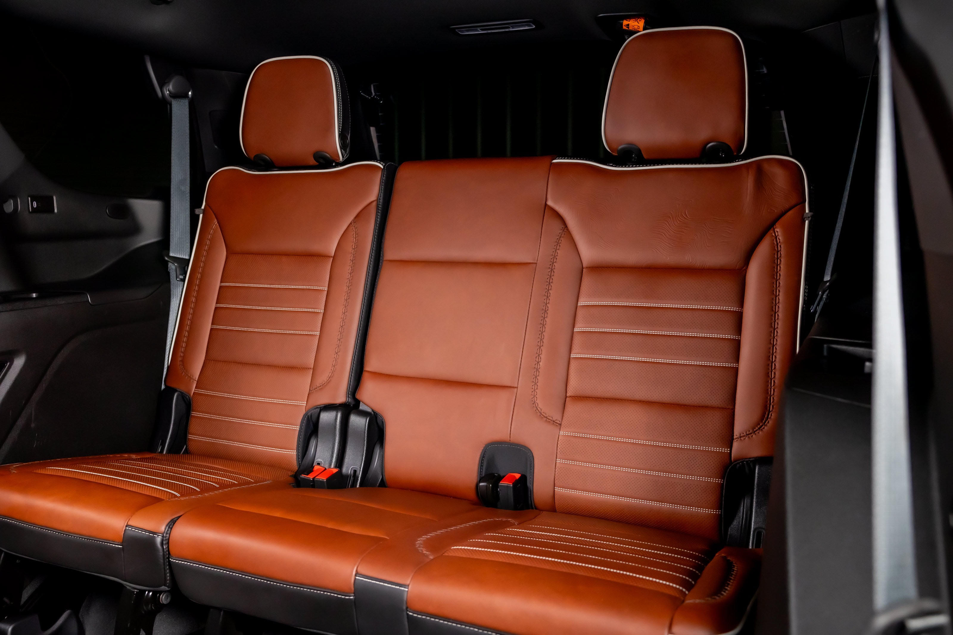 Used 2024 GMC Yukon Denali Ultimate AWD/4WD image 28
