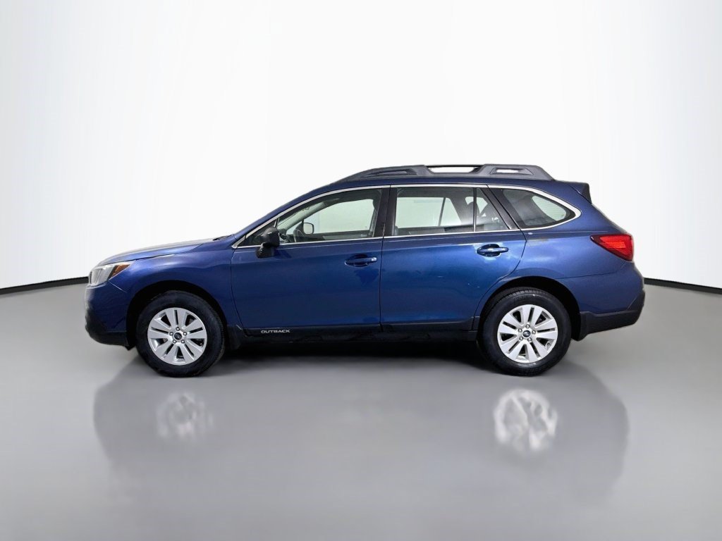Used 2019 Subaru Outback 2.5i AWD/4WD image 6