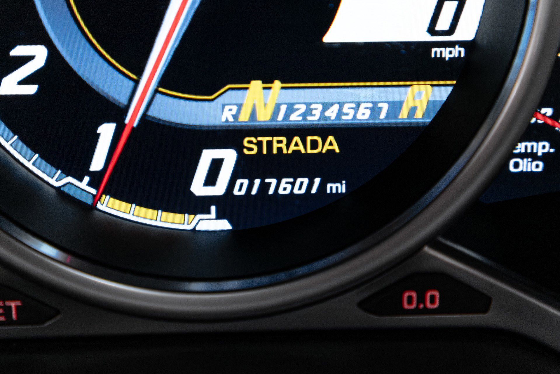 Used 2015 Lamborghini Aventador LP 700-4 image 9