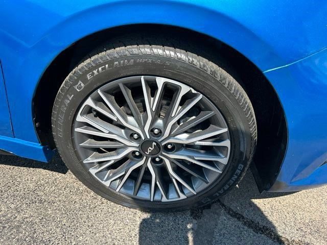 Used 2023 Kia Forte GT-Line FWD image 49