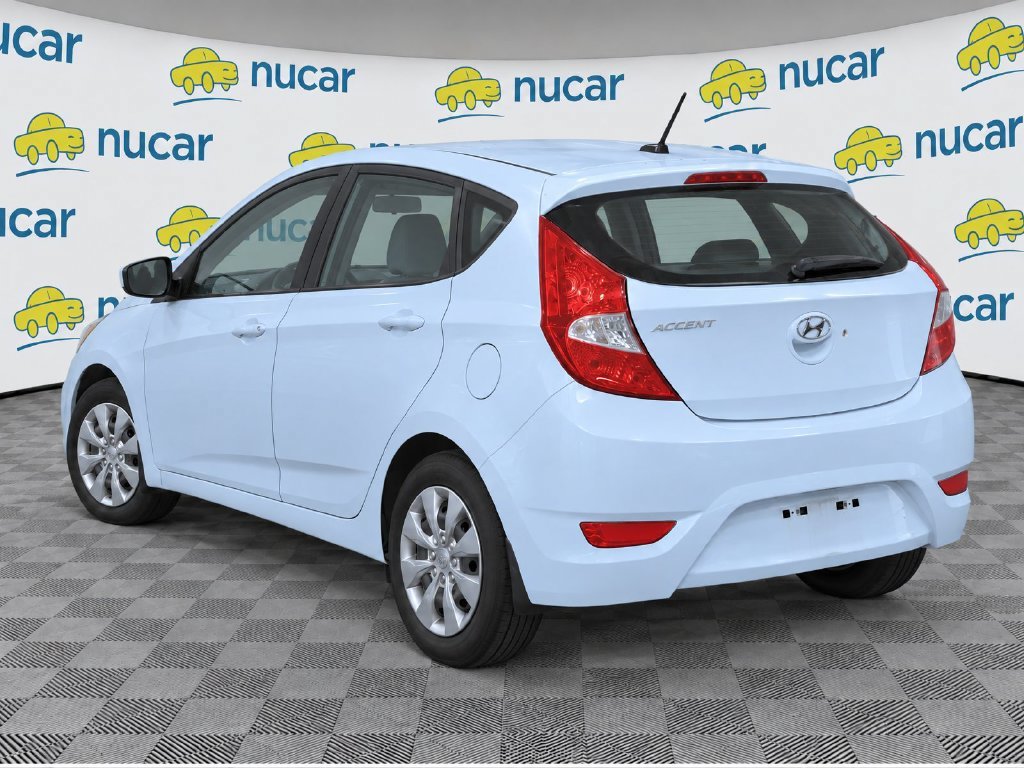 Used 2017 Hyundai Accent SE FWD image 3