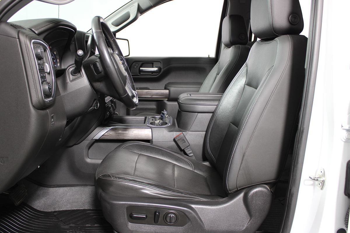 Used 2020 Chevrolet Silverado 1500 LTZ w/ LTZ Premium Package AWD/4WD image 8