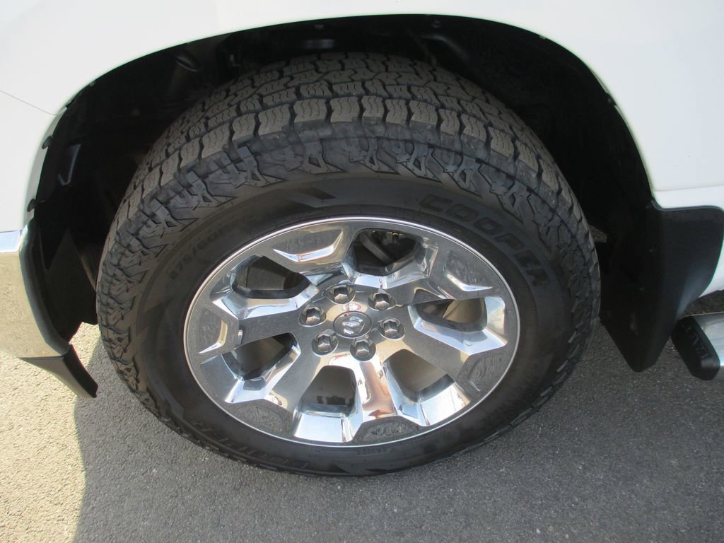 Used 2019 RAM 1500 Big Horn image 14