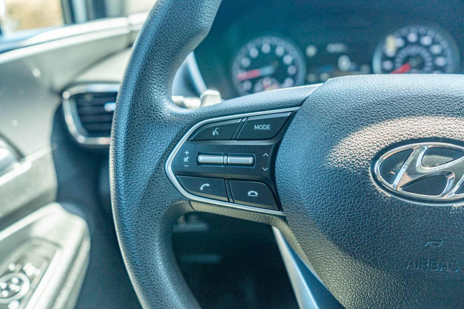 Used 2021 Hyundai Santa Fe SEL AWD/4WD image 27