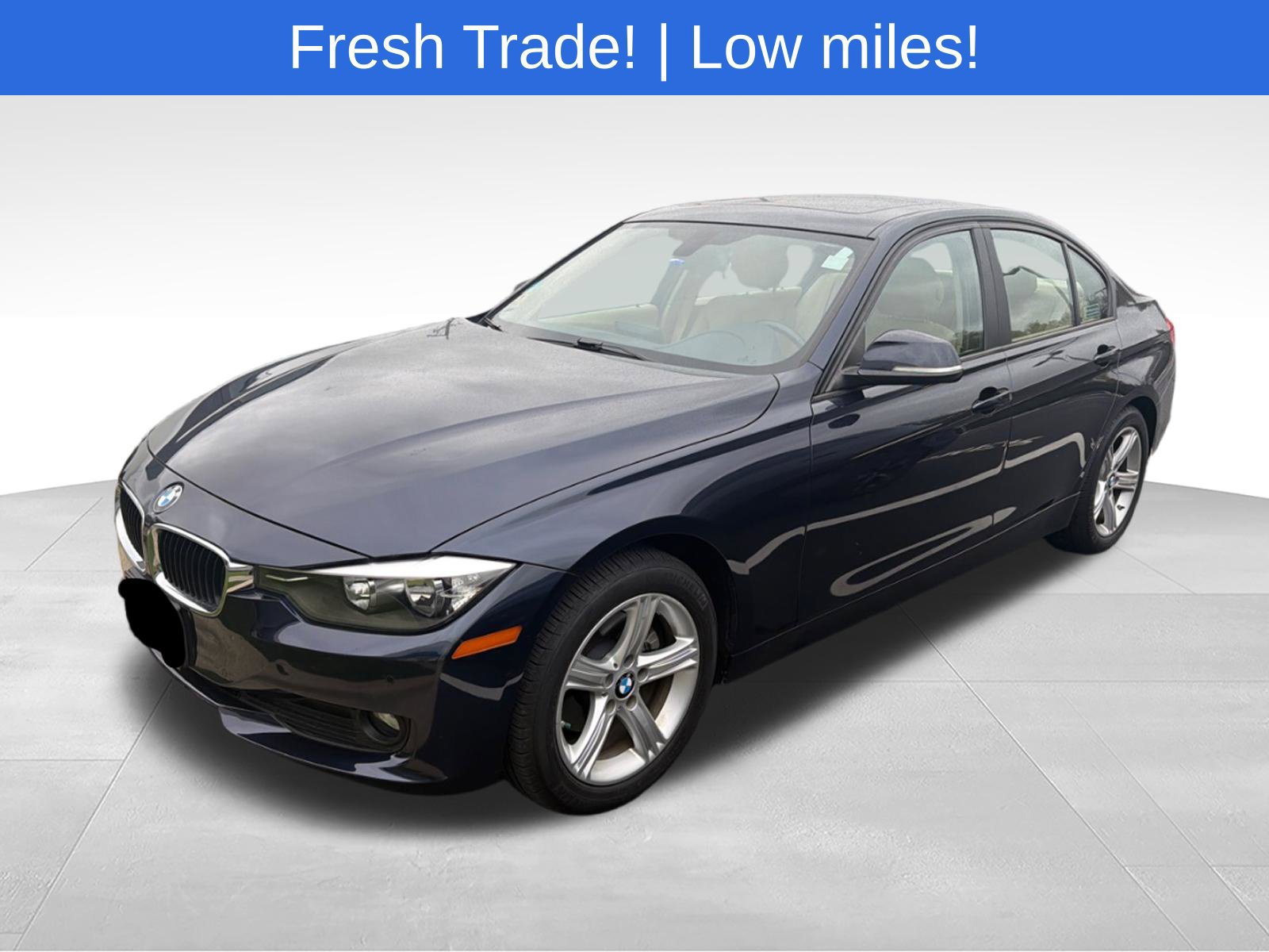 Used 2014 BMW 320i xDrive Sedan AWD/4WD image 11