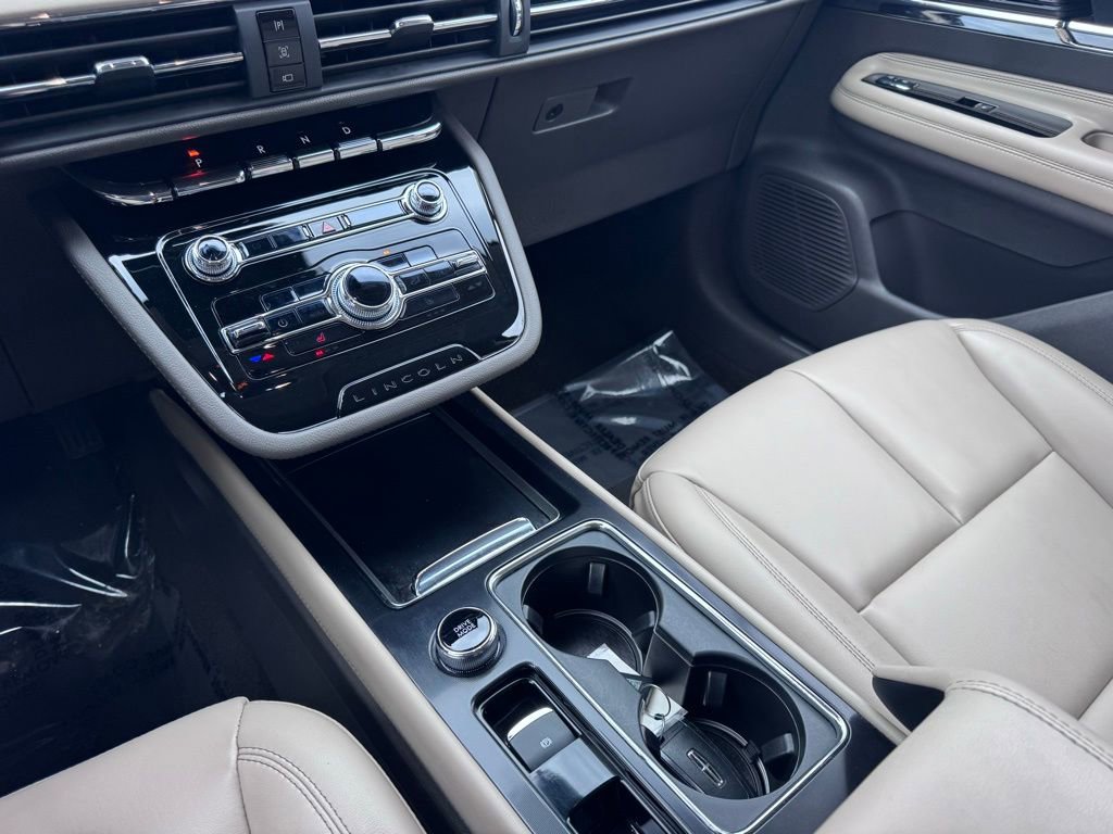 Used 2022 Lincoln Corsair FWD image 31