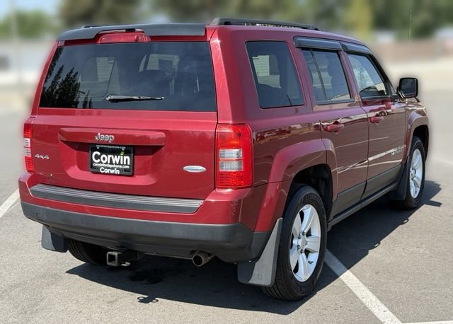 Used 2012 Jeep Patriot Latitude w/ Trailer Tow Prep Group AWD/4WD image 13