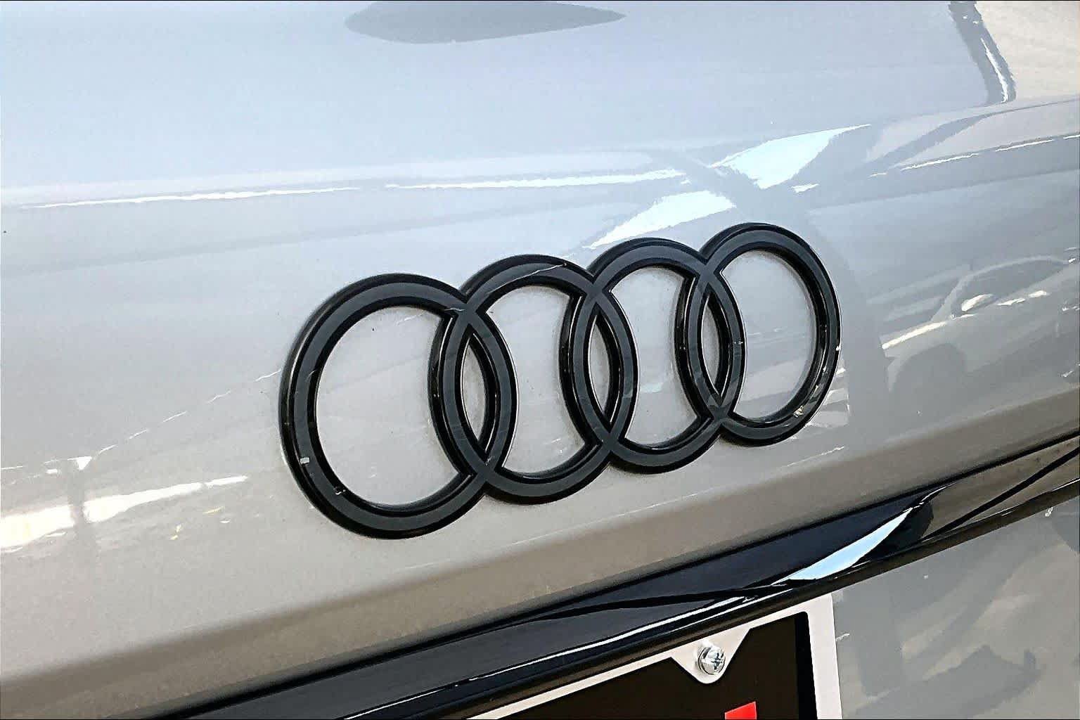 Used 2025 Audi Q7 3.0T Premium Plus w/ Premium Plus Package AWD/4WD image 10