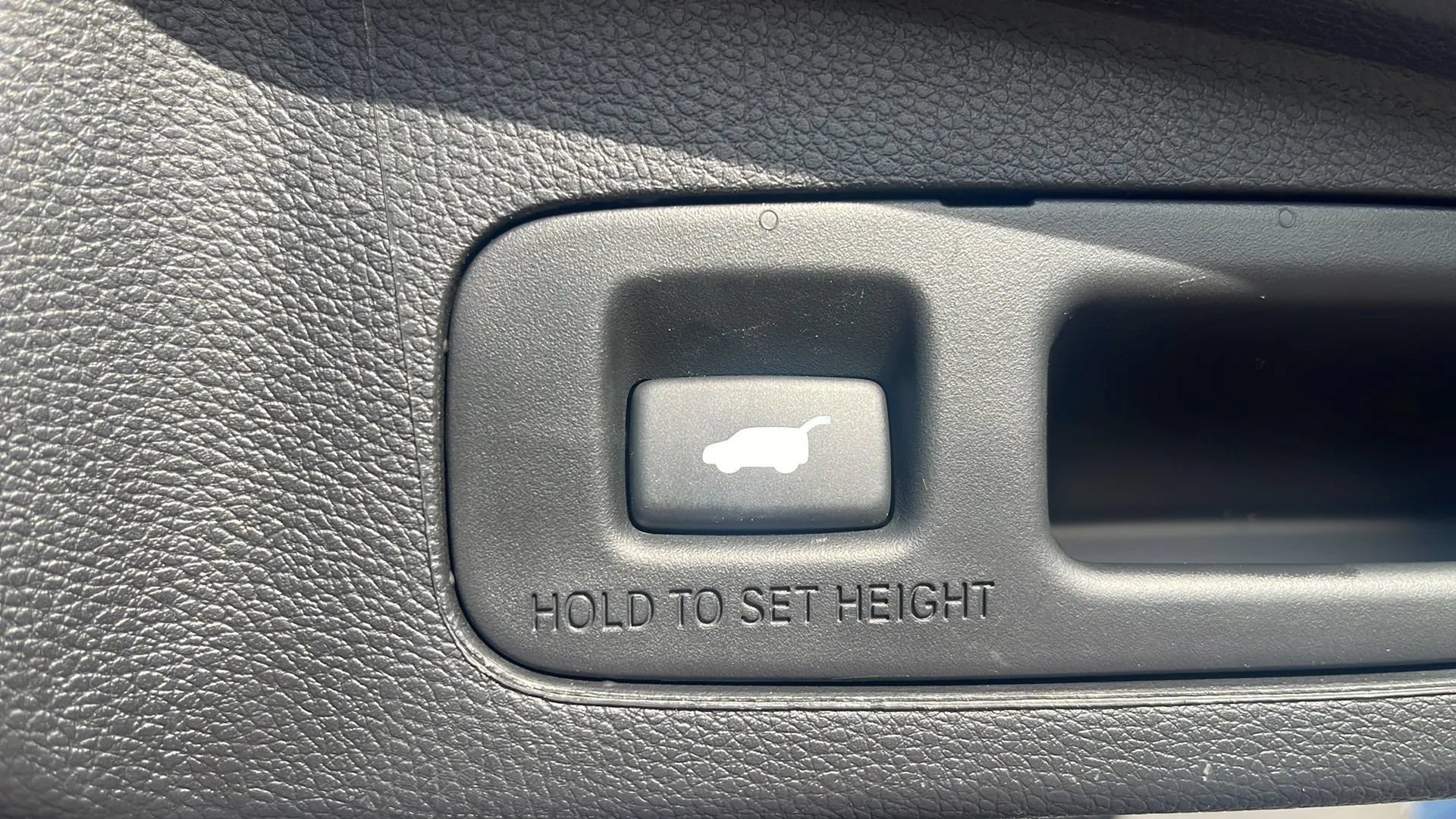 Used 2022 Honda CR-V EX-L image 13