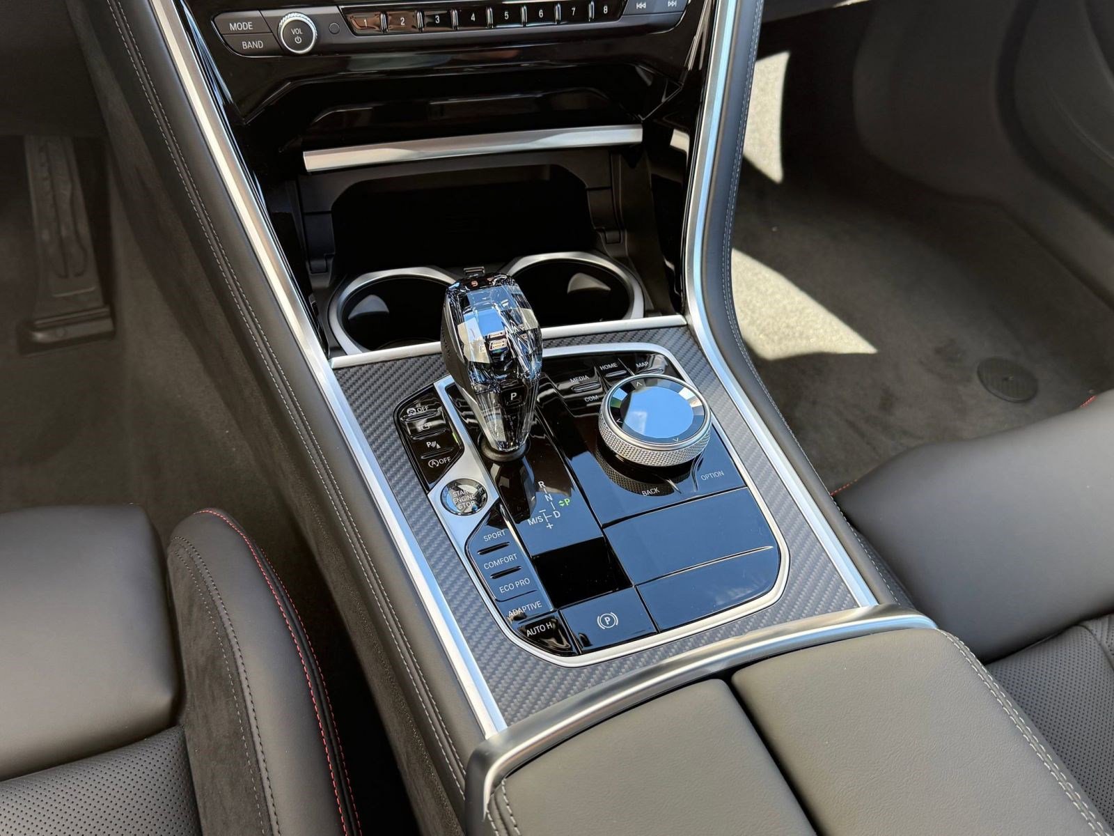 New 2026 BMW M850i xDrive image 16