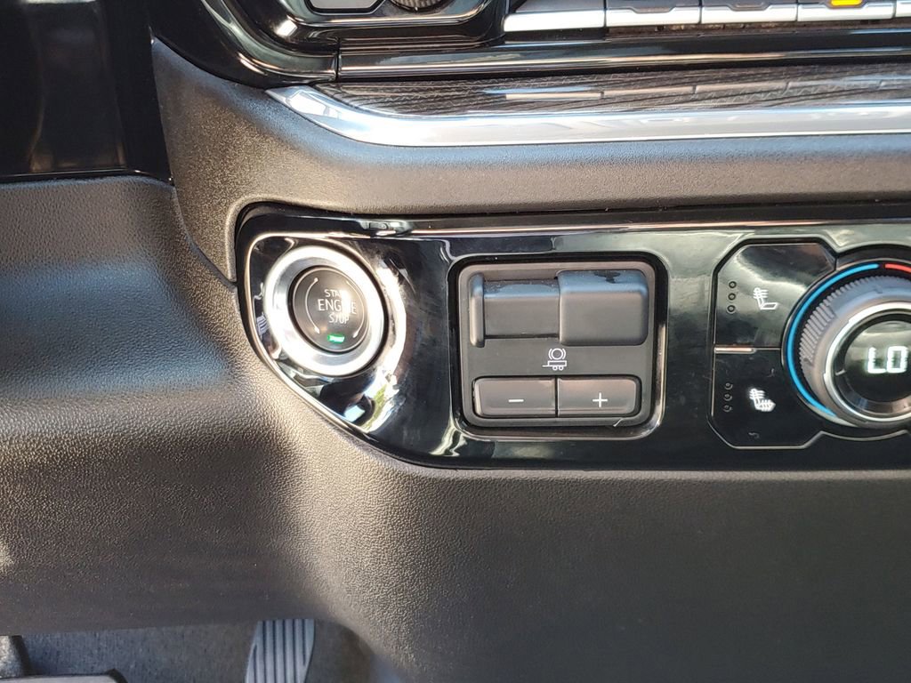 Used 2025 Chevrolet Silverado 1500 LT image 26