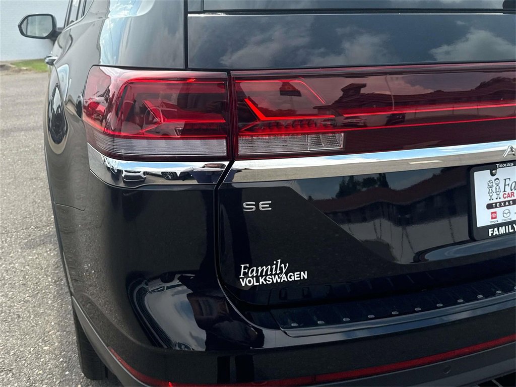 New 2026 Volkswagen Atlas SE image 8