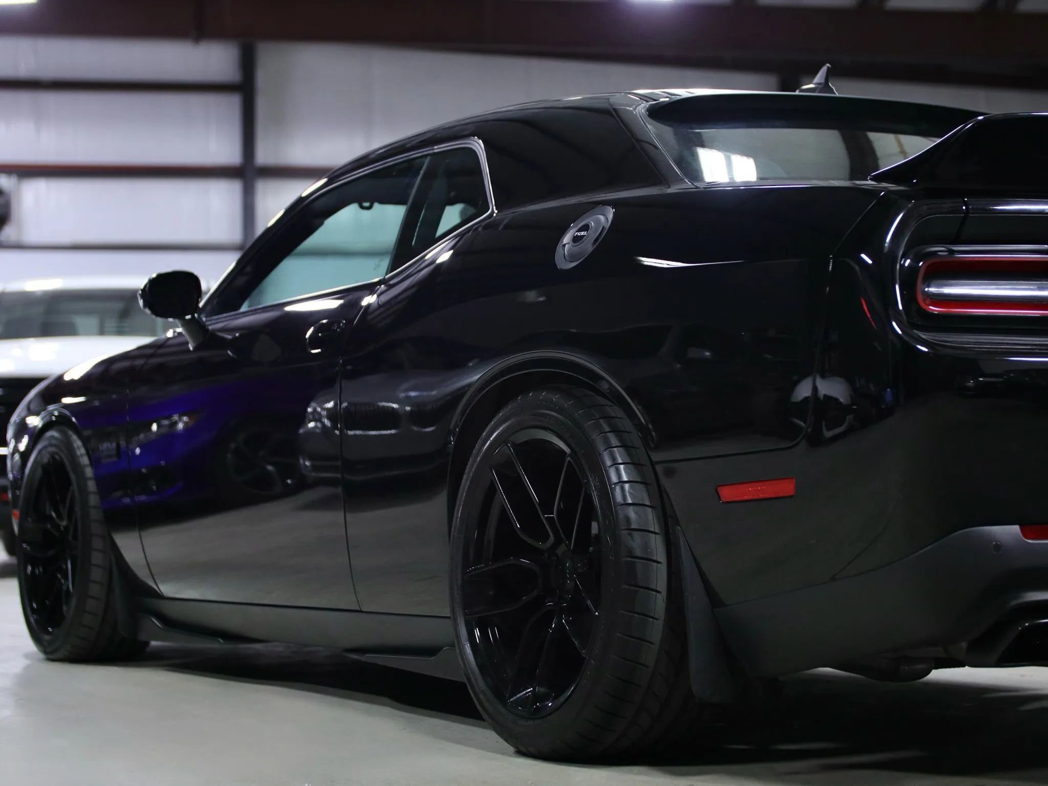 Used 2016 Dodge Challenger R/T image 19