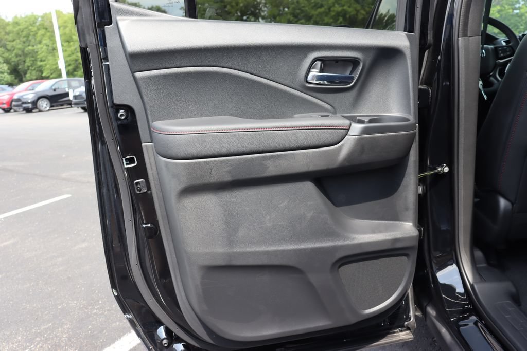 New 2026 Honda Ridgeline Black Edition image 11
