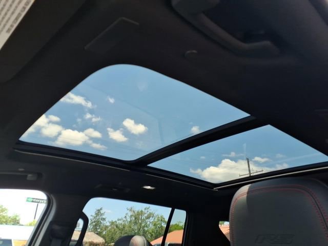 New 2026 Chevrolet Traverse RS AWD/4WD image 13