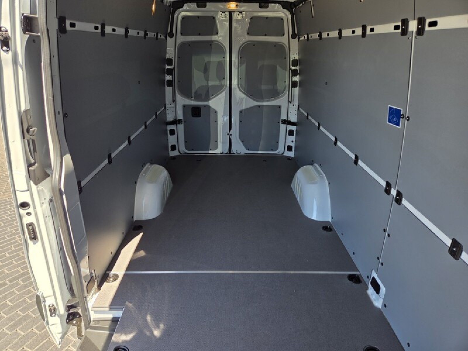New 2026 Mercedes-Benz Sprinter 2500 image 16