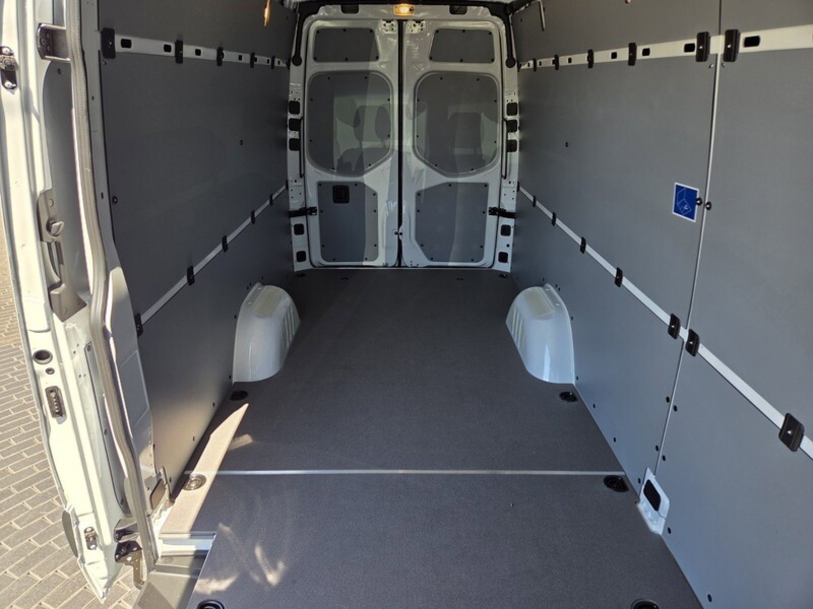 New 2026 Mercedes-Benz Sprinter 2500 image 16