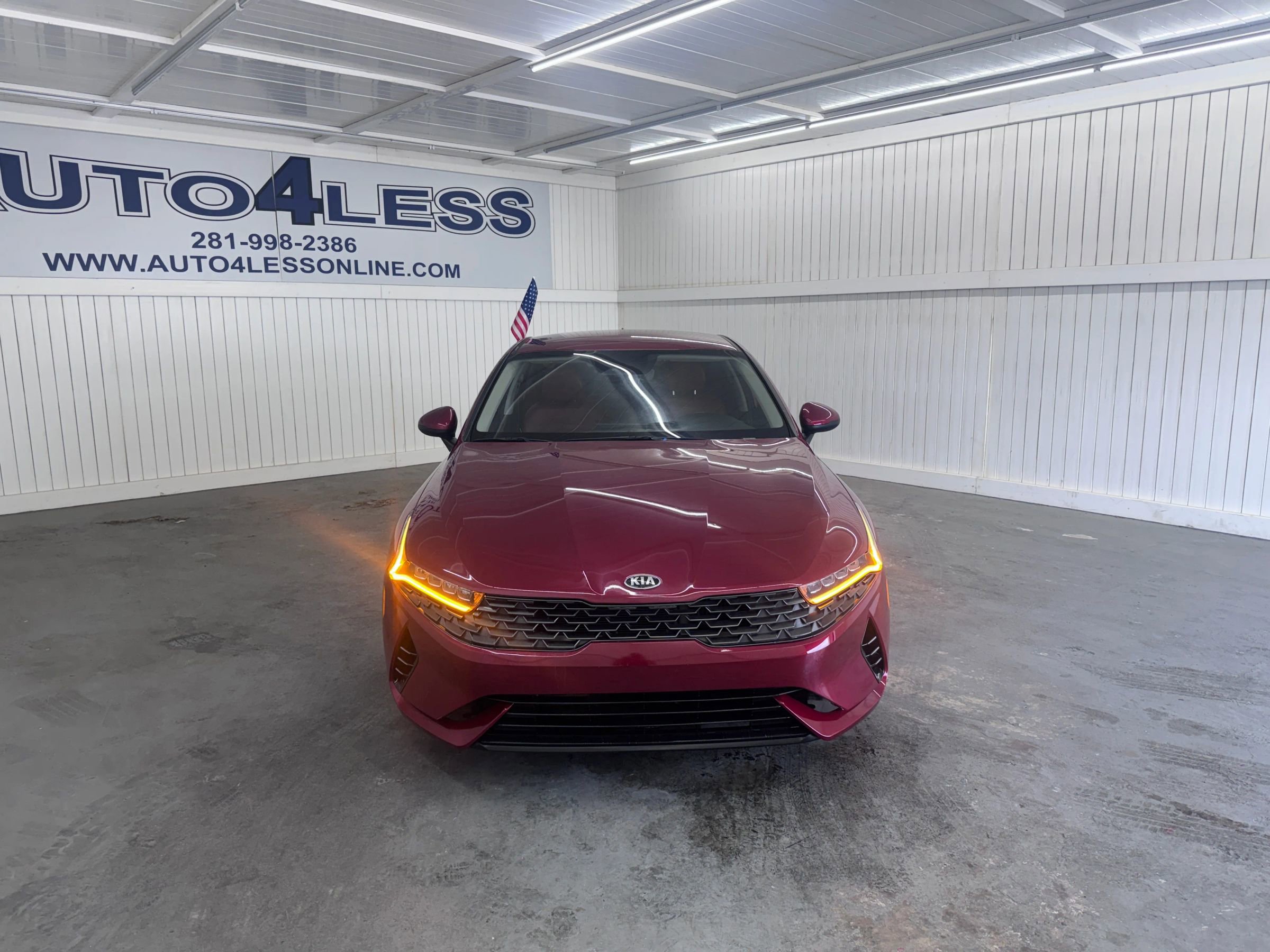 Used 2021 Kia K5 LXS FWD image 2
