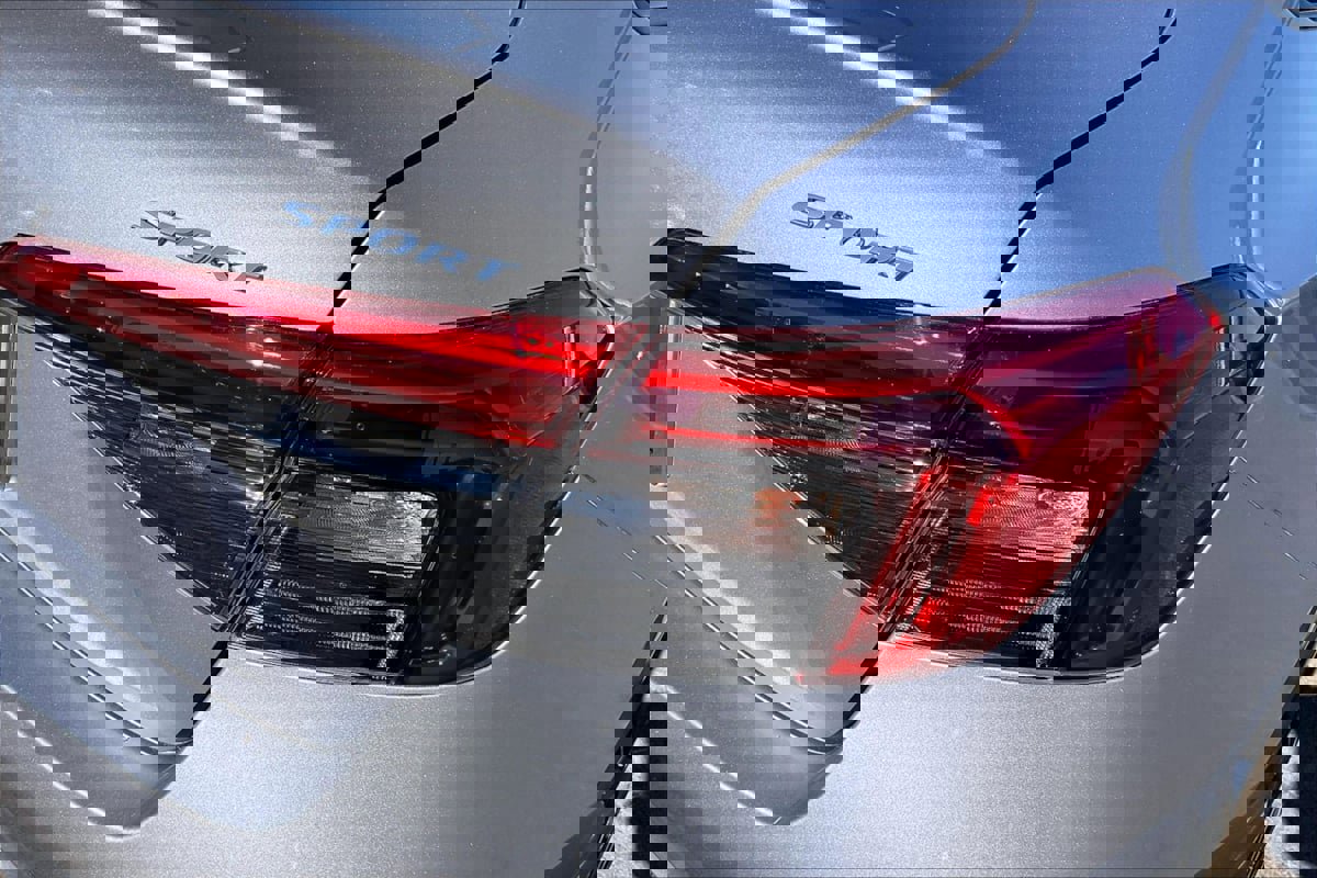 Used 2023 Honda Civic Sport image 25