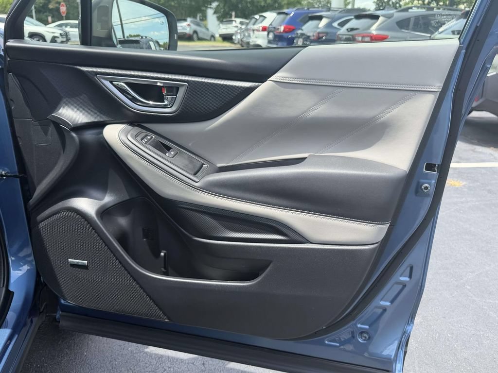 Certified 2022 Subaru Forester Limited AWD/4WD image 10