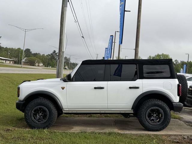 Used 2022 Ford Bronco Badlands image 14