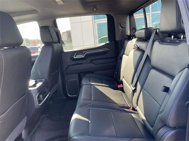 Used 2022 GMC Sierra 1500 SLT w/ SLT Premium Plus Package image 12