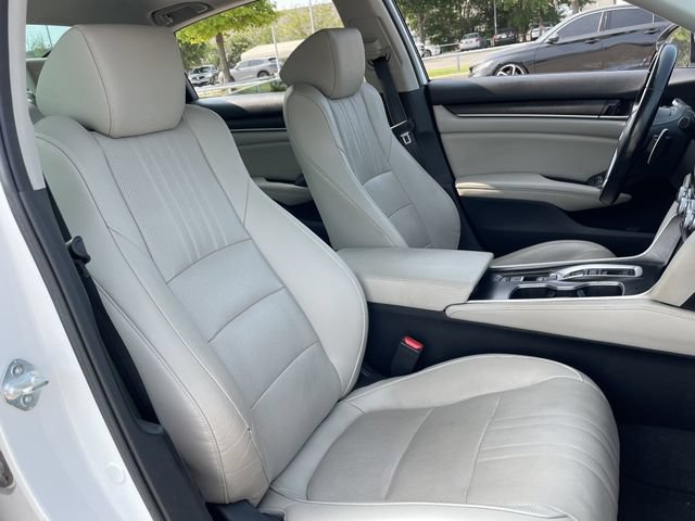 Used 2021 Honda Accord Touring image 27