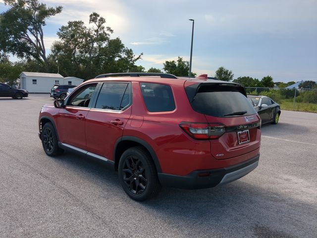 New 2025 Honda Pilot Touring image 7