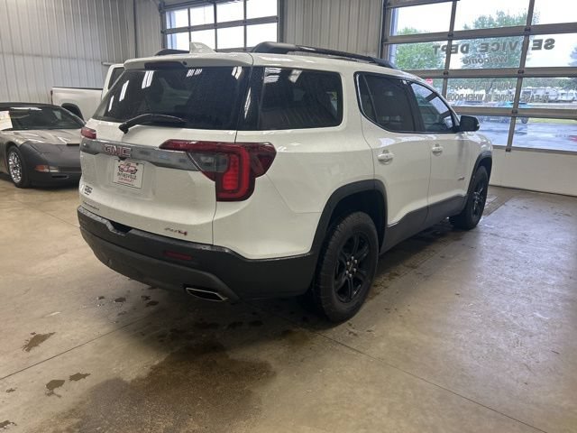 Used 2023 GMC Acadia AT4 w/ GMC Pro Grade Package AWD/4WD image 5