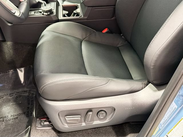 New 2025 Toyota 4Runner Limited AWD/4WD image 17
