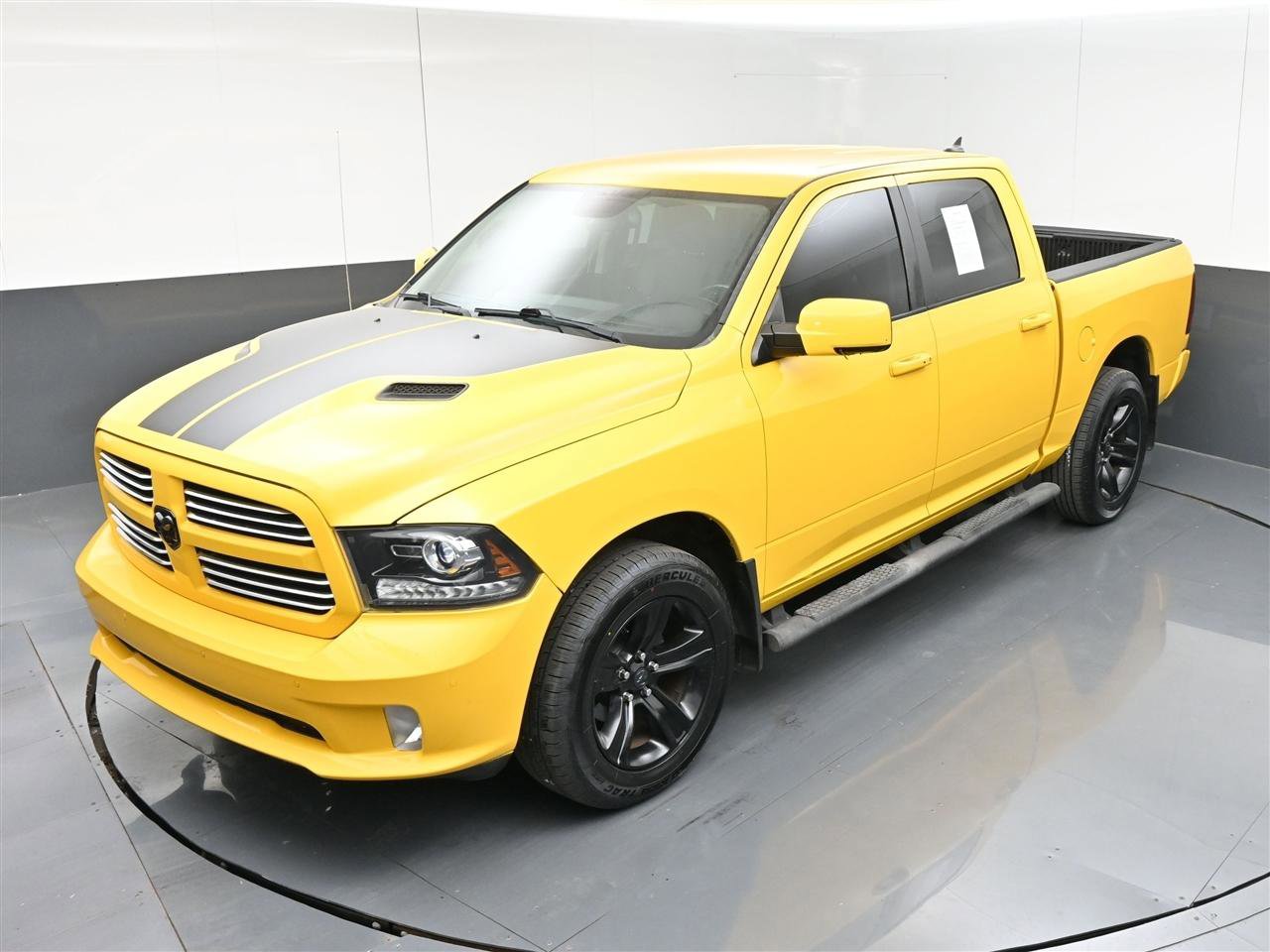 Used 2016 RAM 1500 Sport w/ Stinger Yellow Sport Package AWD/4WD image 21
