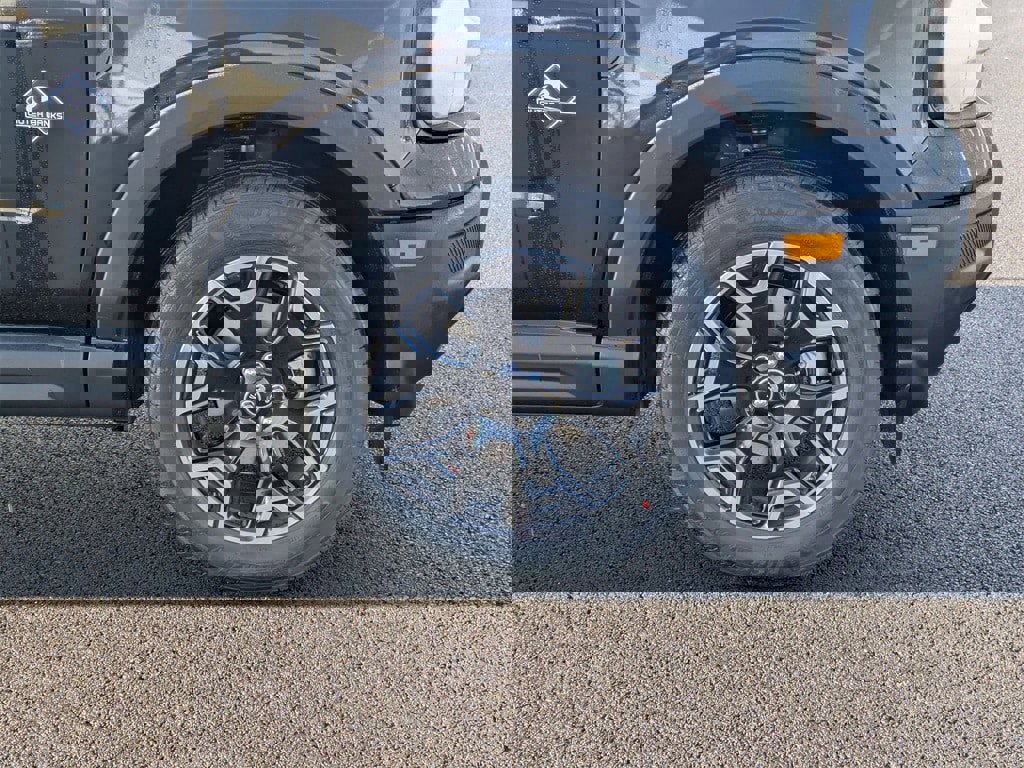 New 2025 Ford Bronco Sport Outer Banks image 21