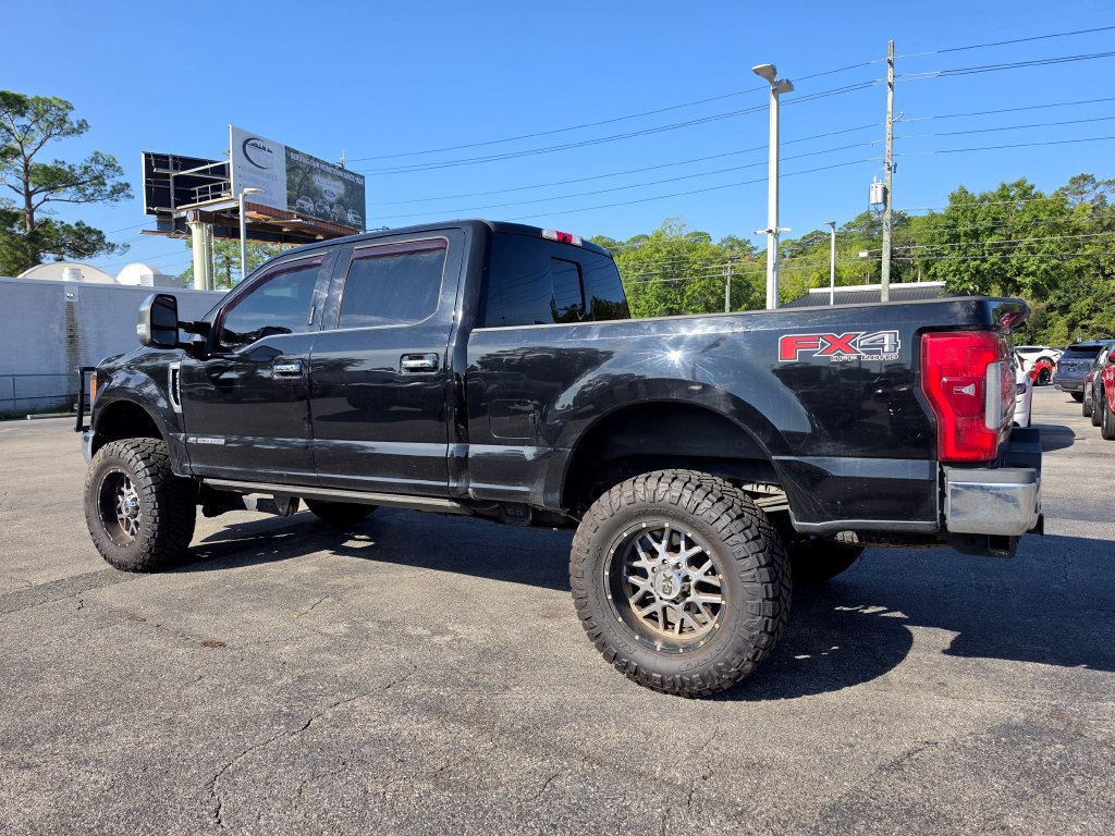 Used 2017 Ford F250 King Ranch w/ King Ranch Ultimate Package AWD/4WD image 2