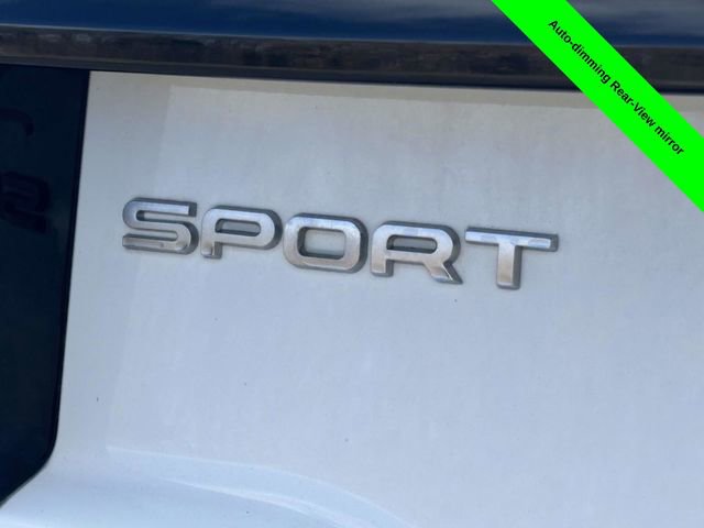 Used 2016 Land Rover Discovery Sport HSE image 37