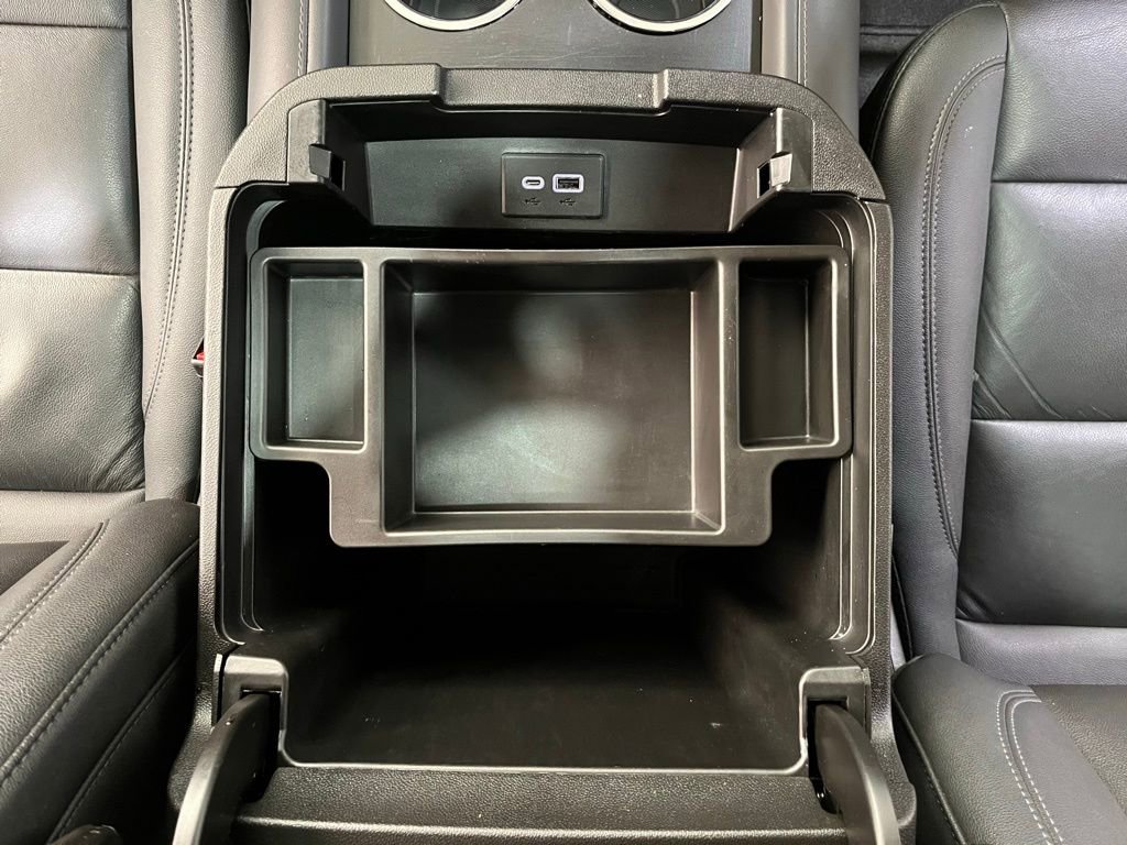 Used 2022 Chevrolet Tahoe LT w/ Luxury Package image 26