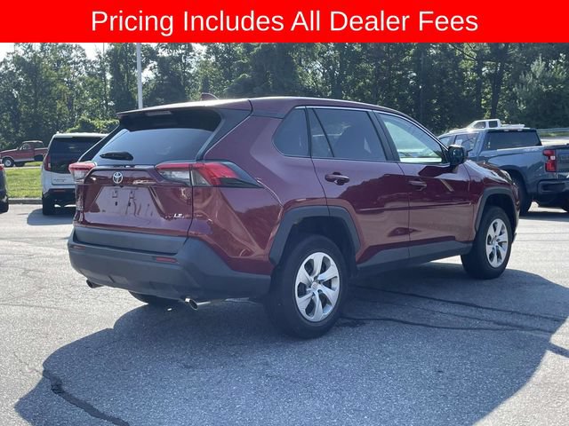 Used 2022 Toyota RAV4 LE FWD image 5