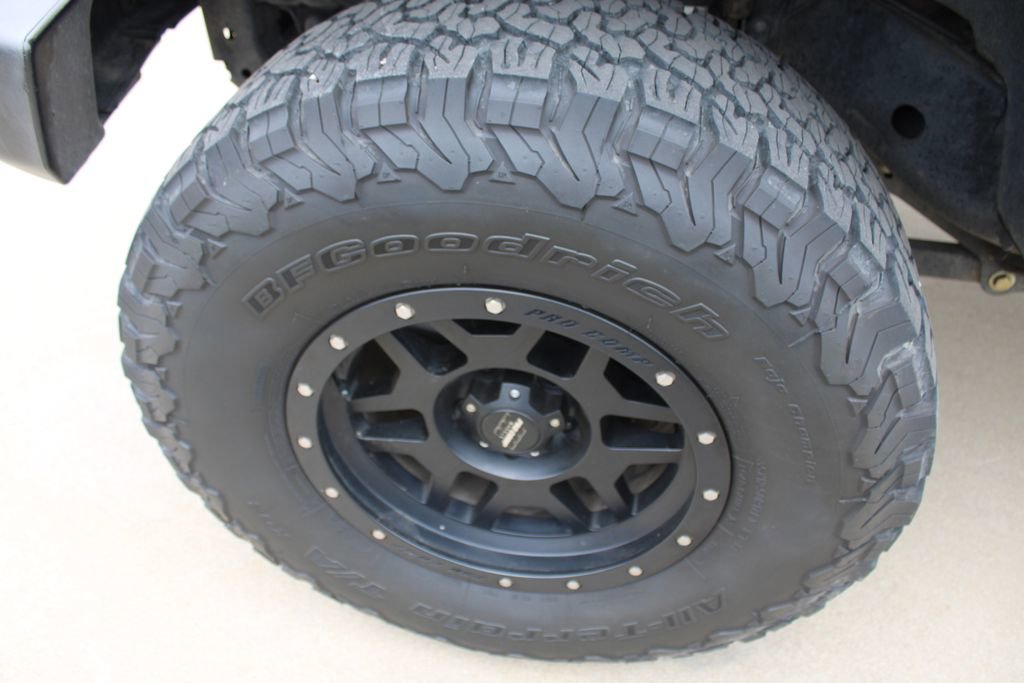 Used 2015 Jeep Wrangler Unlimited Rubicon w/ Connectivity Group AWD/4WD image 55